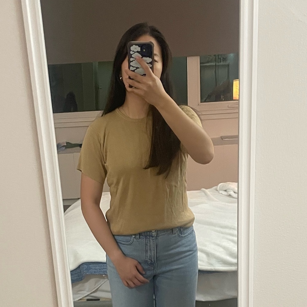 Kevo 100% Silk Light Mustard Yellow Knit T-Shirt